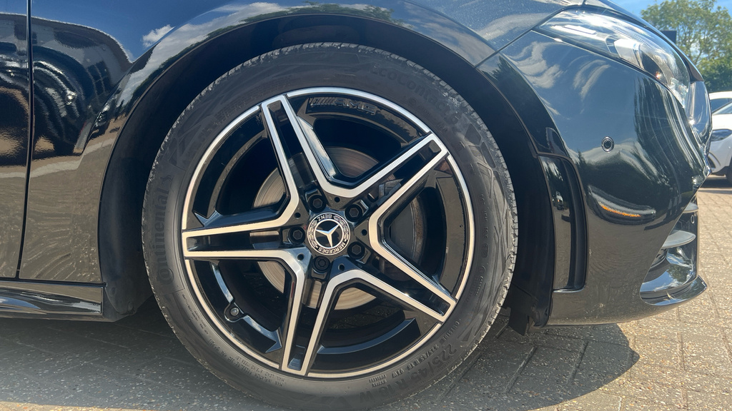 Mercedes-Benz A Class A Class A180 Amg Line Executive LV22UZC Black #5