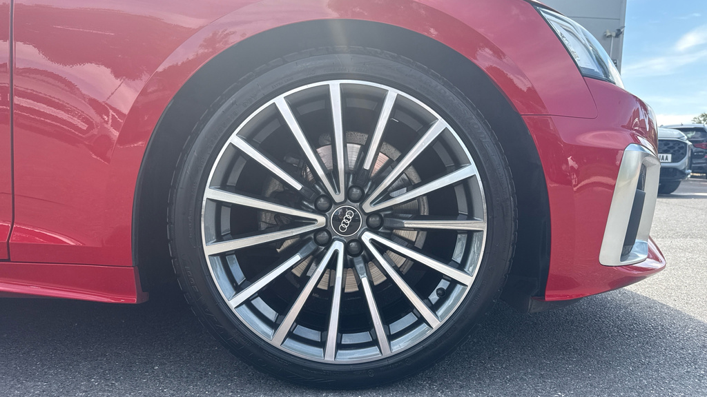 Audi A5 A5 35 Tfsi S Line S Tronic EO22FVT Red #5