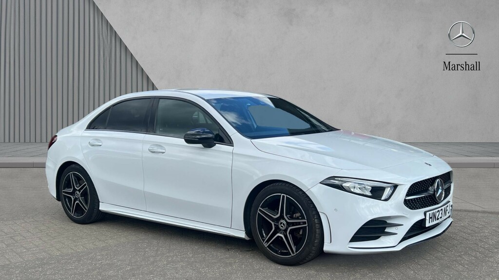 Mercedes-Benz A Class A Class A200 Amg Line Premium White