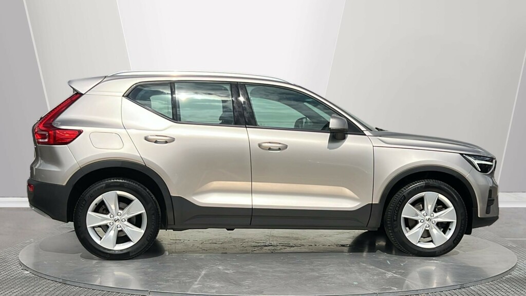 Volvo XC40 Xc40 2.0 B3p Core FD72LWJ Gold #3