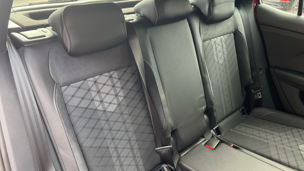 Volkswagen T-Cross R-line White #15
