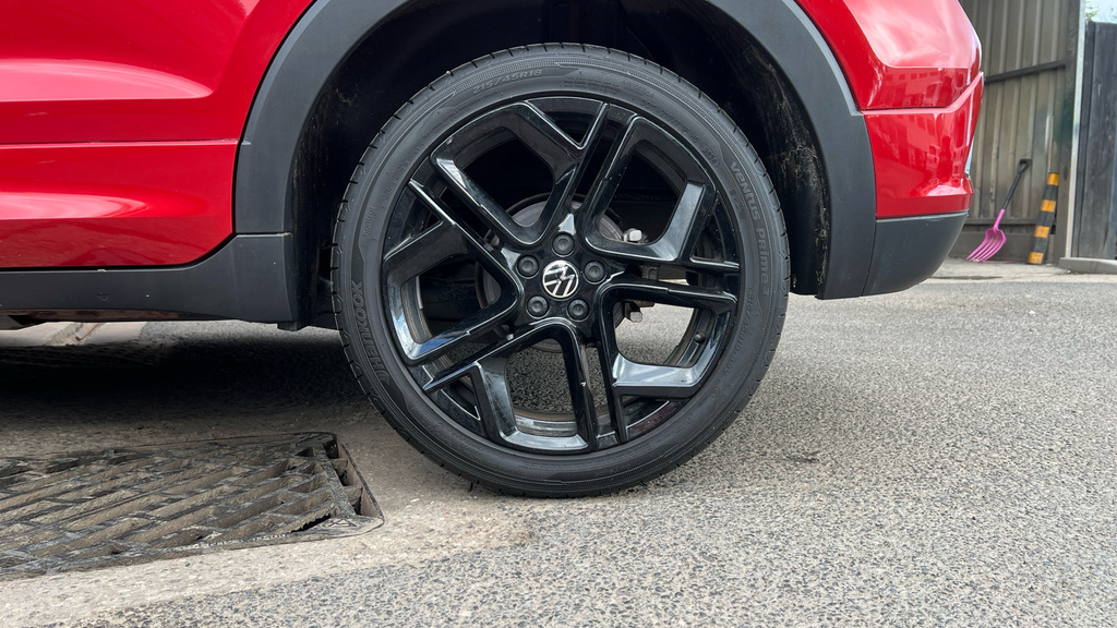 Volkswagen T-Cross R-line White #19
