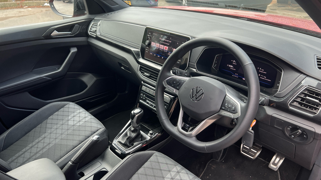 Volkswagen T-Cross T-cross 1.5 Tsi Black Edition Dsg Red #6
