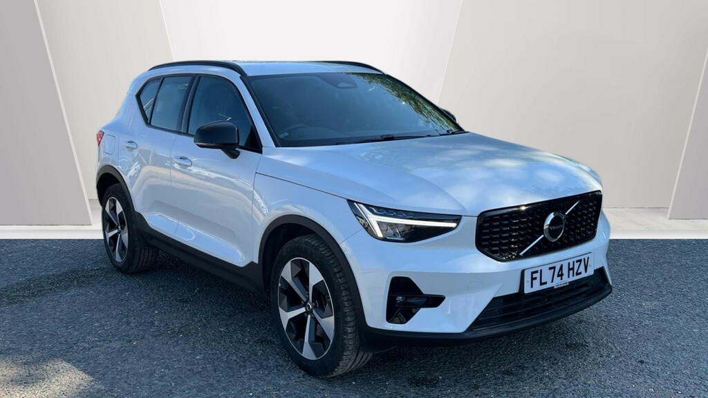 Volvo XC40 Xc40 2.0 B3p Plus Dark White