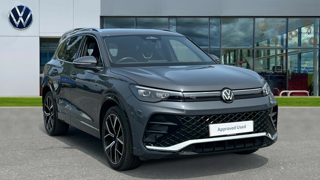 Volkswagen Tiguan Tiguan 1.5 Etsi 150 R-line Dsg Grey