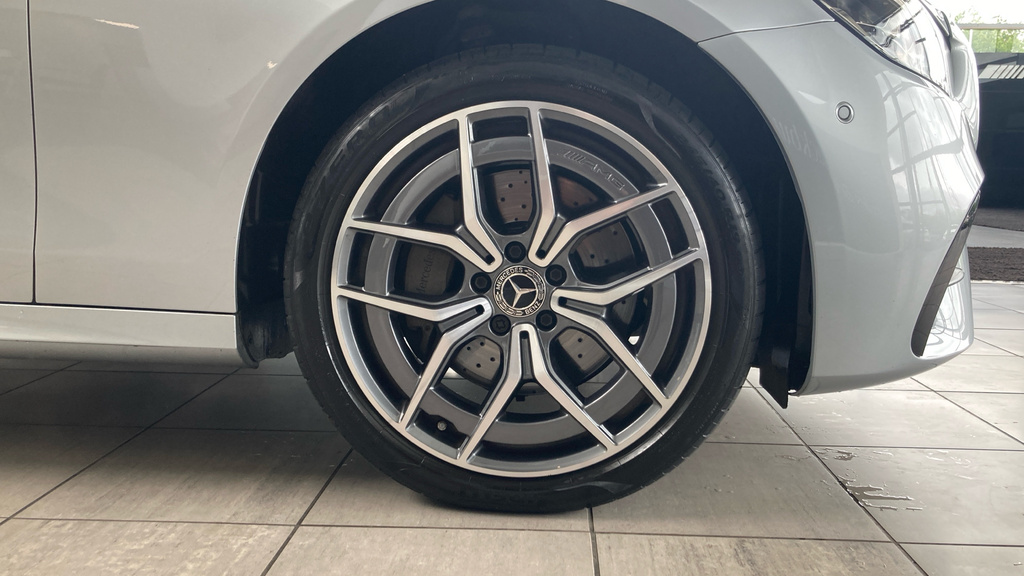 Mercedes-Benz E Class E Class E300d 4Matic Amg Line Premium 9G-troni MV73FYD Silver #5