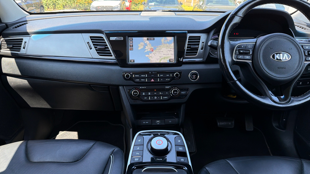 Kia e-Niro 2 Black #12
