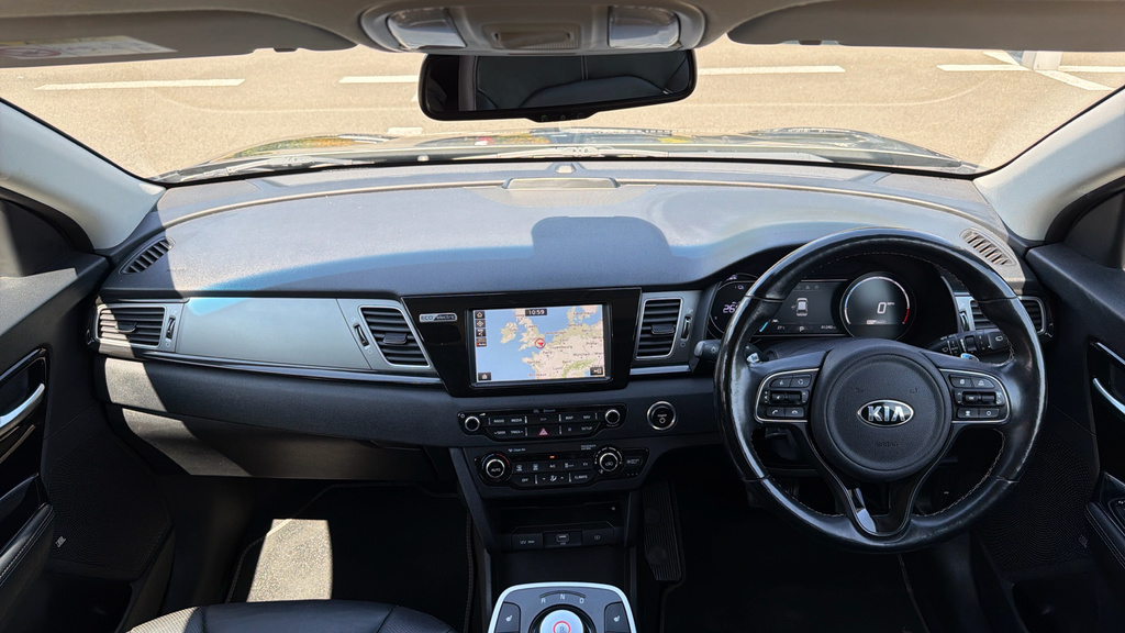 Kia e-Niro 2 Black #11