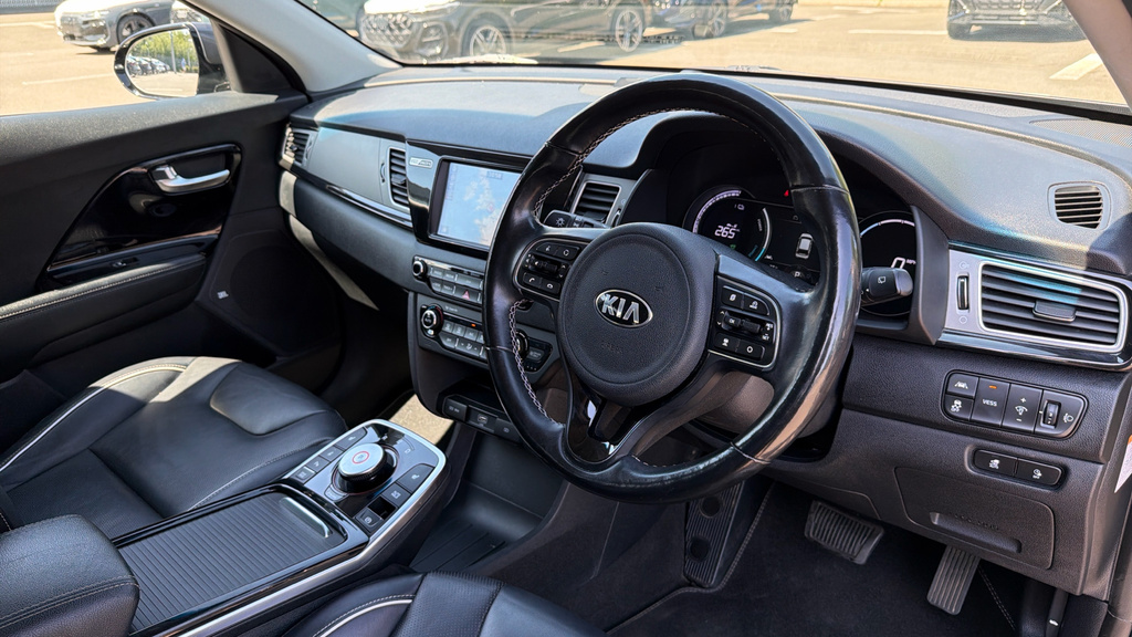 Kia e-Niro 2 Black #9