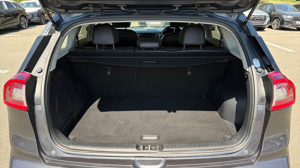 Kia e-Niro 2 Black #15
