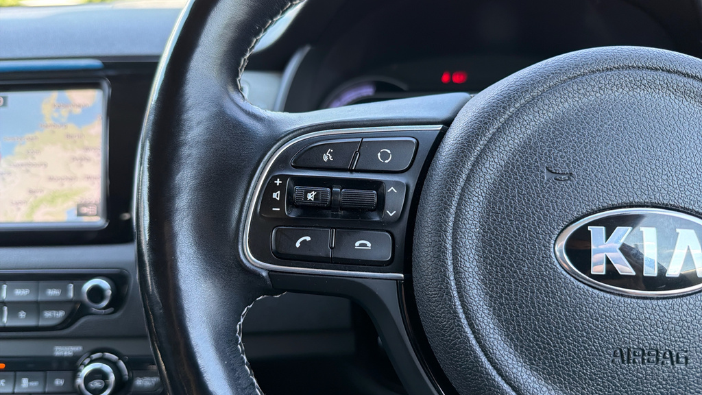 Kia e-Niro 2 Black #23