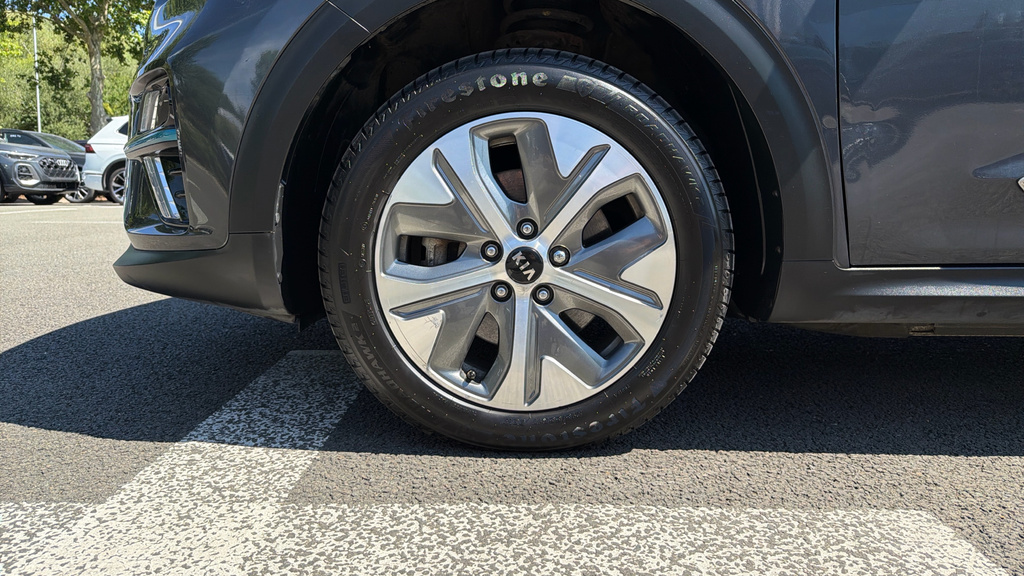 Kia e-Niro 2 Black #17