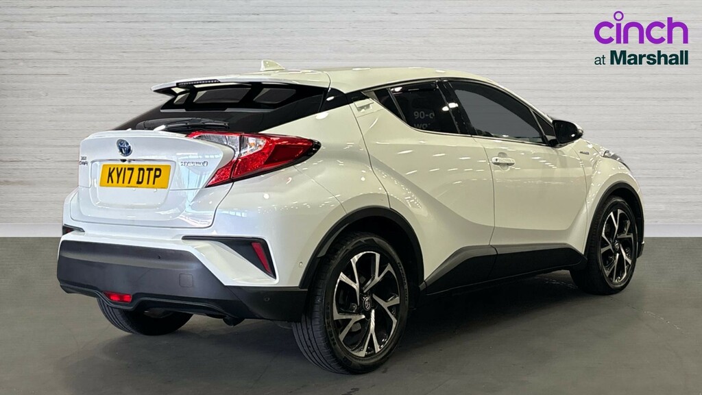 Toyota C-Hr C-hr 1.8 Hybrid Excel Cvt KY17DTP White #3