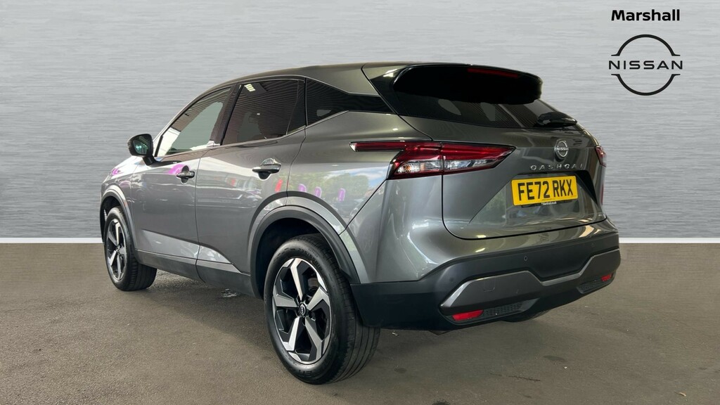Nissan Qashqai Qashqai 1.3 Dig-t Mh N-connecta FE72RKX #2