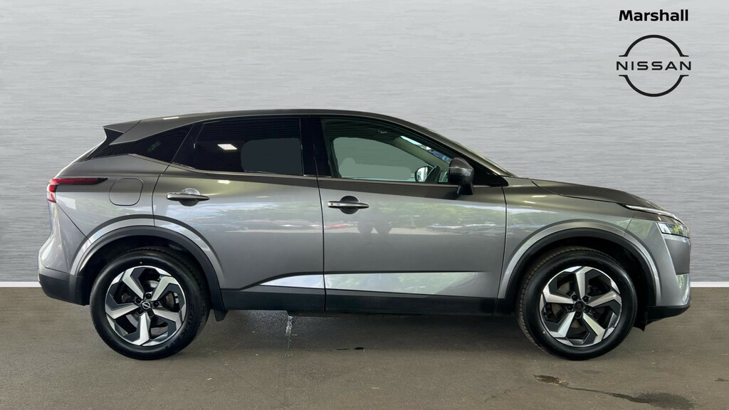 Nissan Qashqai Qashqai 1.3 Dig-t Mh N-connecta FE72RKX #3