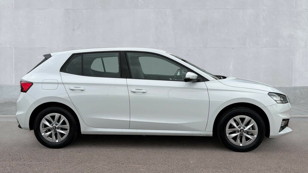 Skoda Fabia Fabia 1.0 Tsi Se Edition GL25NPD White #4