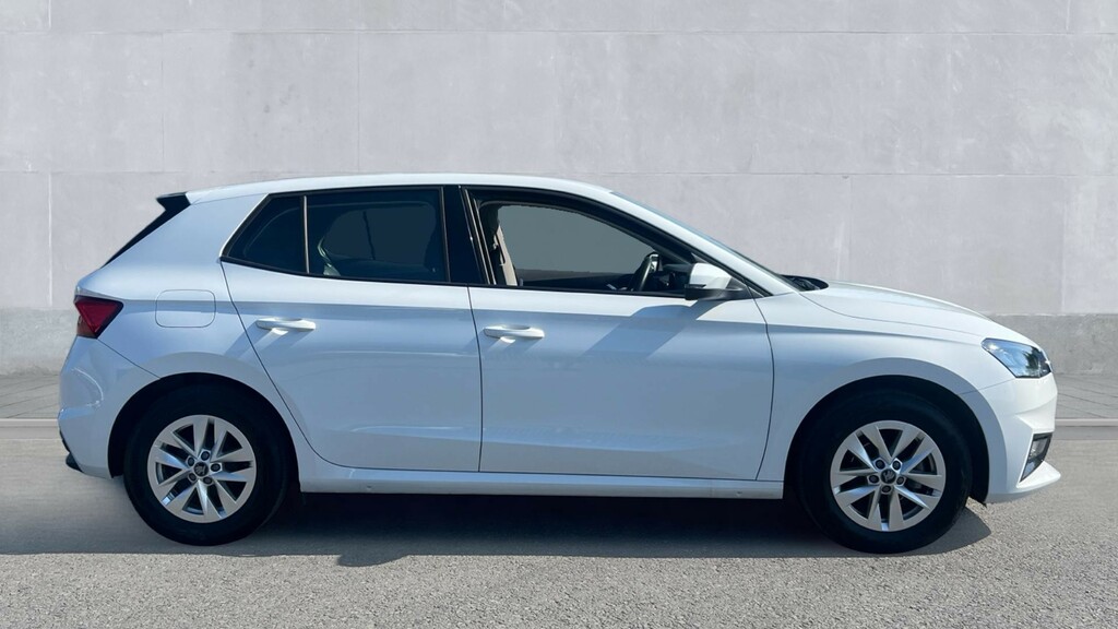 Skoda Fabia Fabia 1.0 Tsi Se Edition GL25KBN White #4
