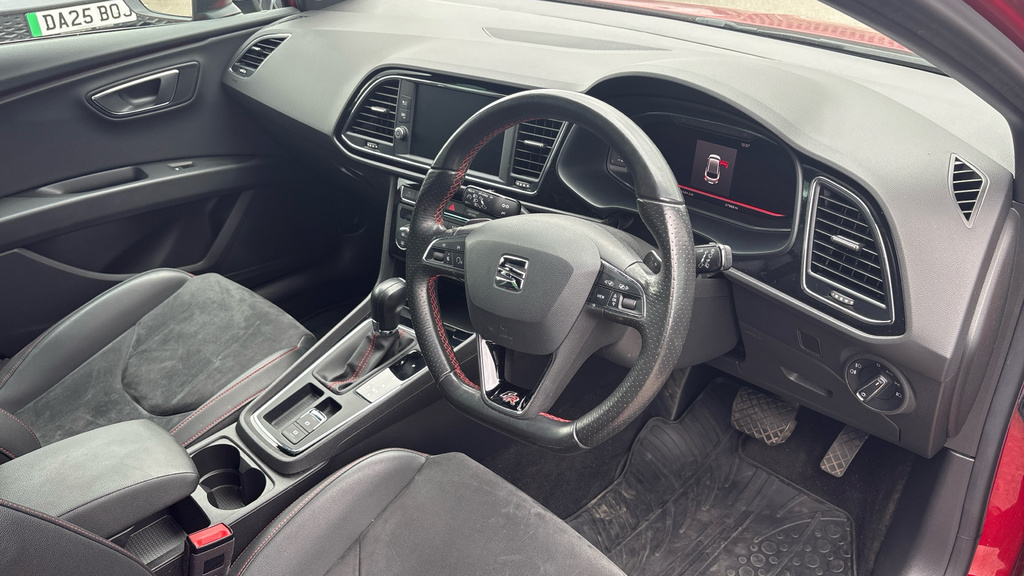 Seat Leon Leon 1.5 Tsi Evo 150 Fr Black Edition Ez Dsg OY20CKU Red #6