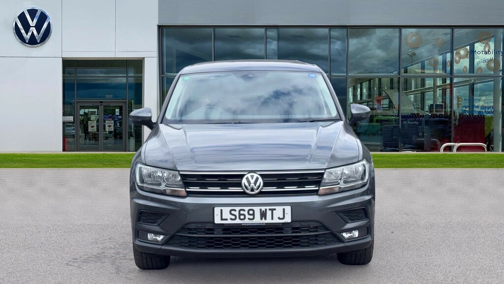 Volkswagen Tiguan 2.0 Match Tdi 148 Bhp Black #10