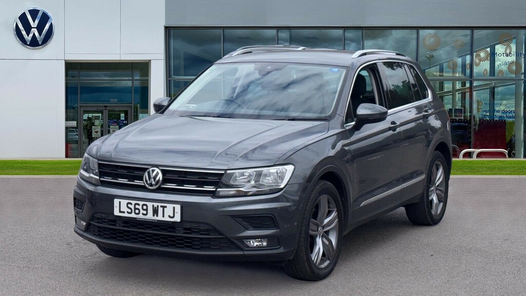 Volkswagen Tiguan 2.0 Match Tdi 148 Bhp Black #7