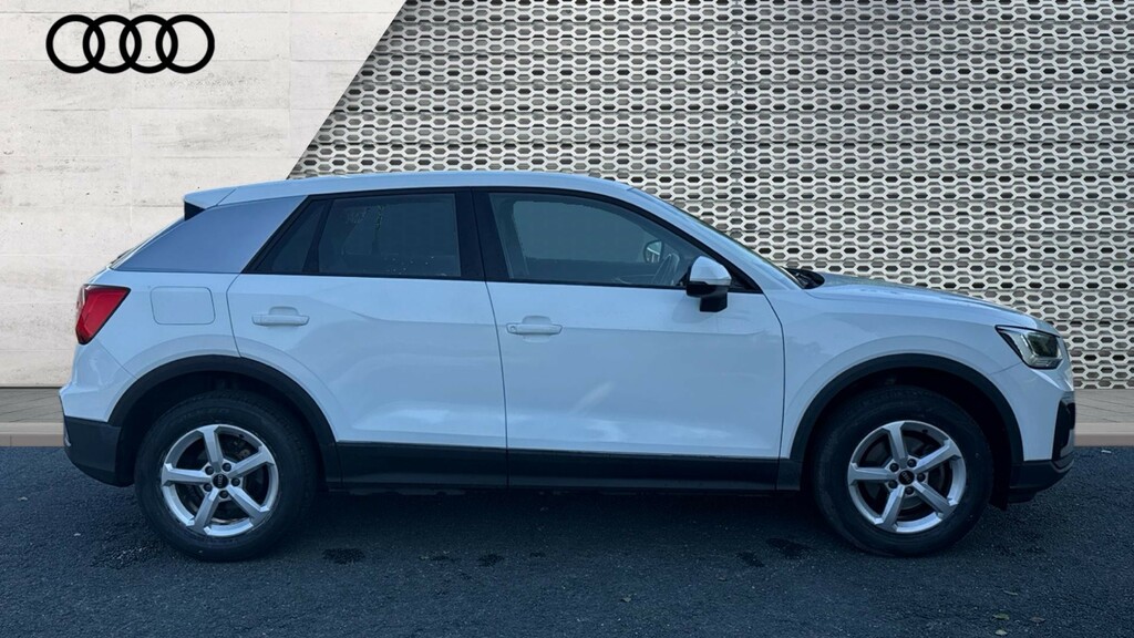 Audi Q2 Q2 30 Tfsi Technik WF72JNN White #4