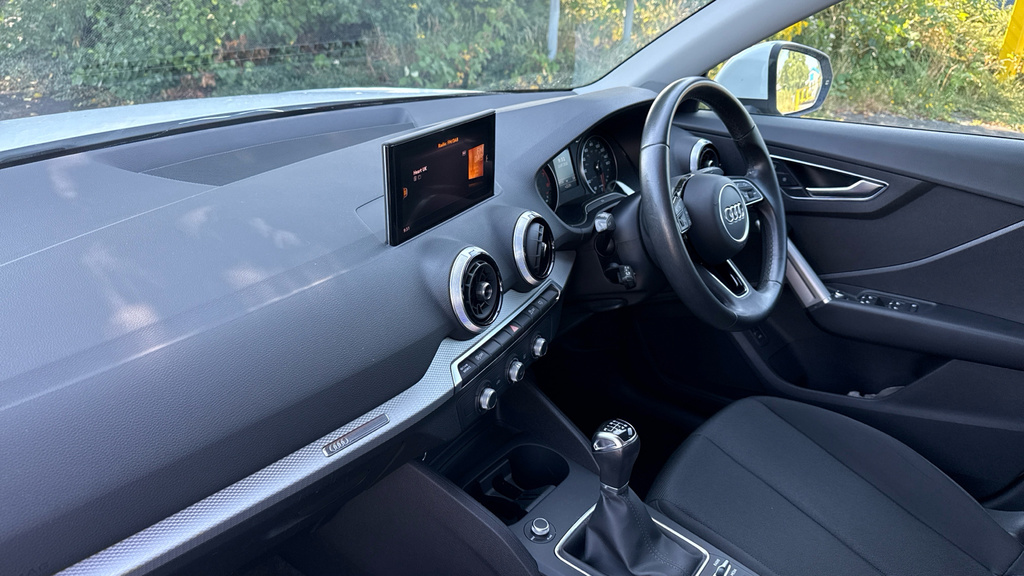 Audi Q2 Q2 30 Tfsi Technik WF72JNN White #2