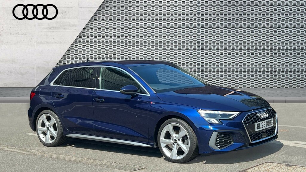 Audi A3 A3 30 Tfsi S Line S Tronic Comfortsound Blue