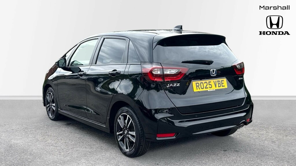 Honda Jazz Jazz 1.5 I-mmd Hybrid Advance Sport Ecvt RO25VBE Black #3