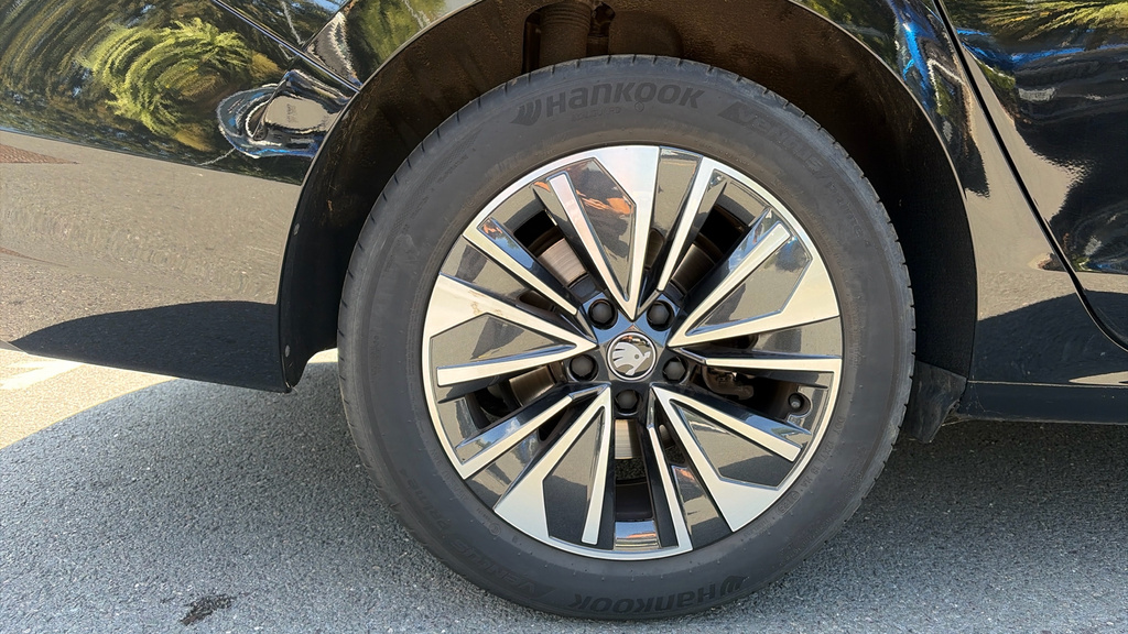 Skoda Superb Superb 2.0 Tdi Se Technology Dsg Black #5