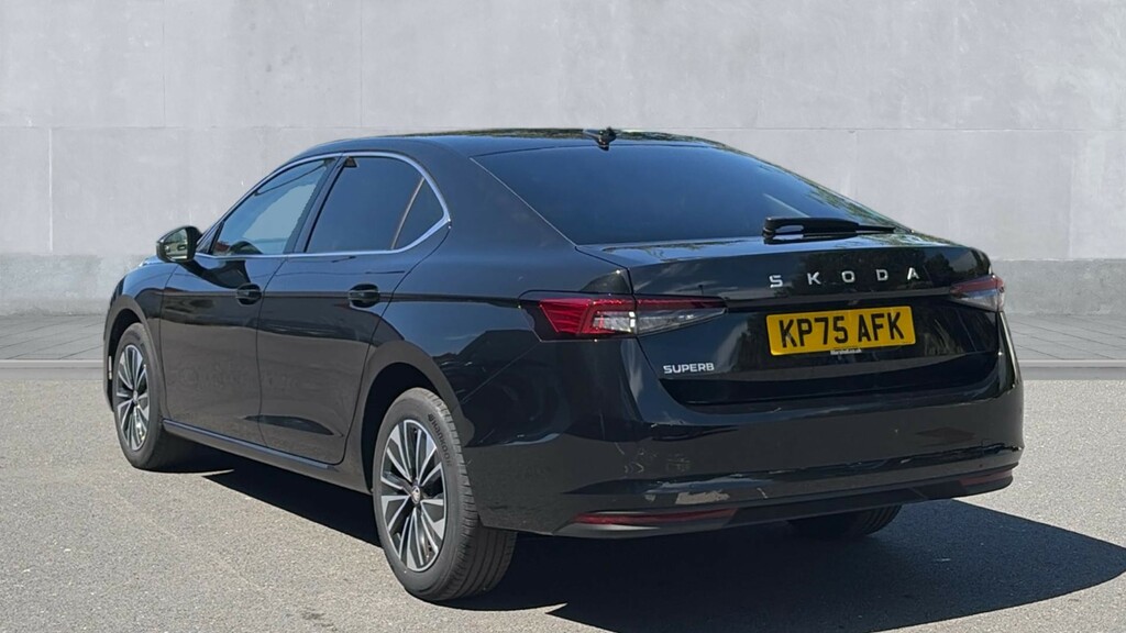 Skoda Superb Superb 2.0 Tdi Se Technology Dsg Black #3