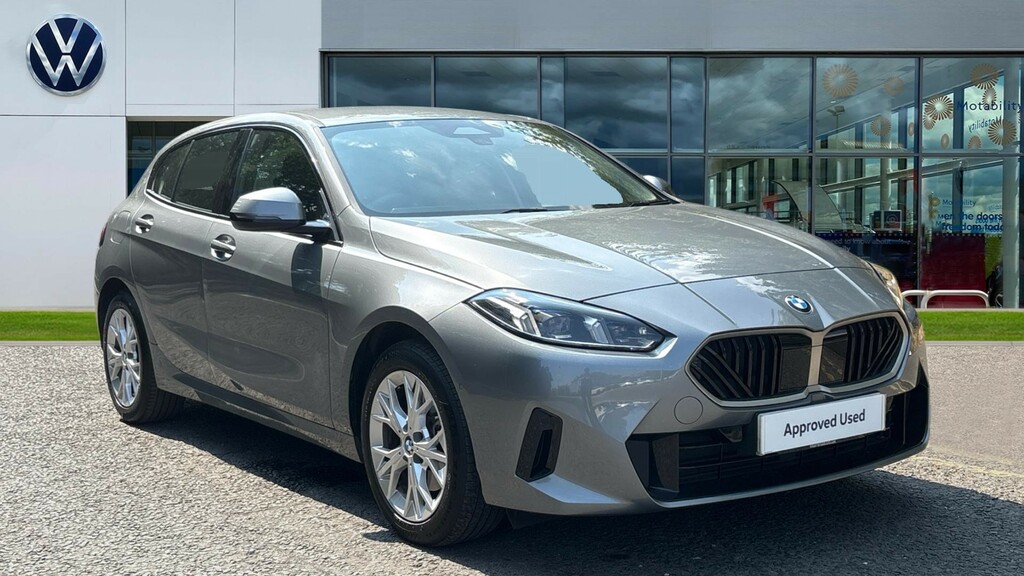 BMW 1 Series 1 Series 120 Sport Step Grey