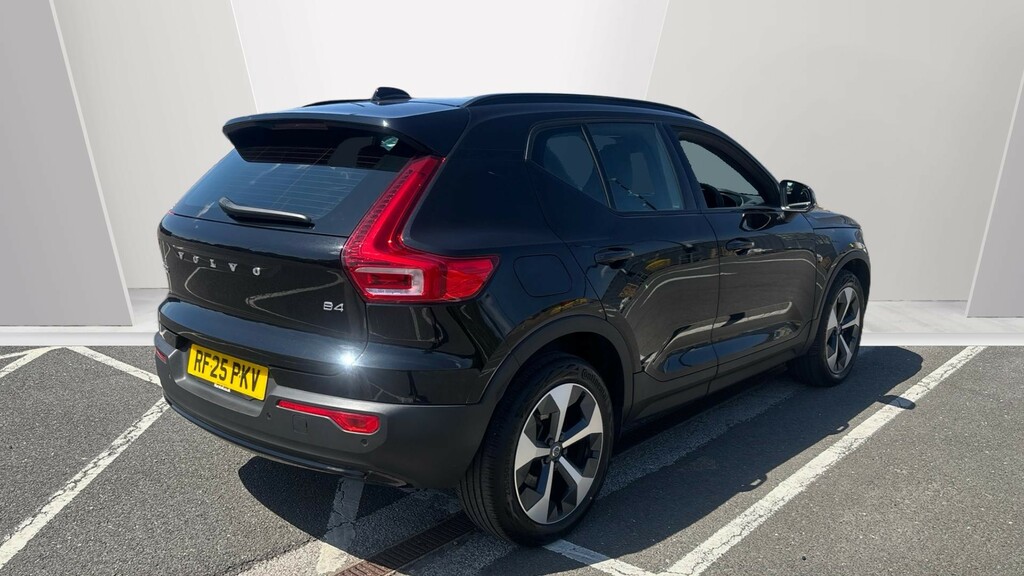 Volvo XC40 Xc40 2.0 B4p Plus Dark RF25PKV Black #2