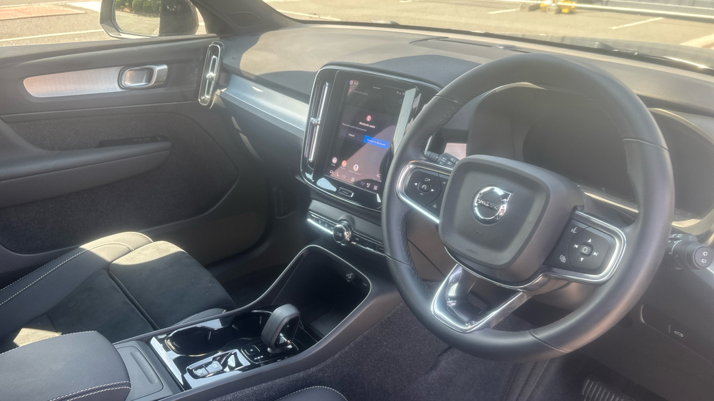 Volvo XC40 Xc40 2.0 B4p Plus Dark RF25PLU Blue #4