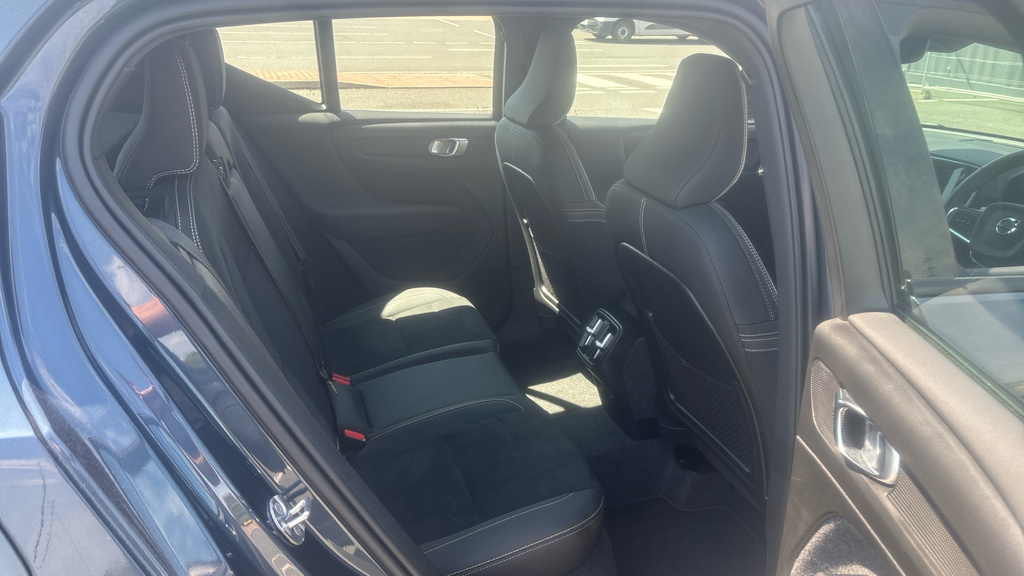 Volvo XC40 Xc40 2.0 B4p Plus Dark RF25PLU Blue #6
