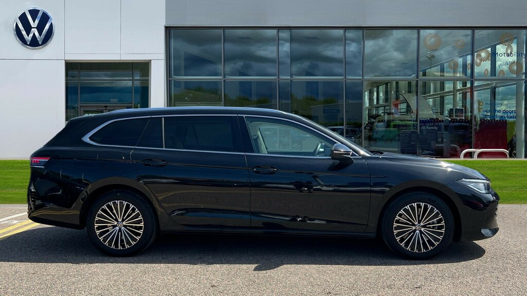 Volkswagen Passat Passat 1.5 Tsi Ehybrid 272 Elegance Dsg MK25CWM Black #4