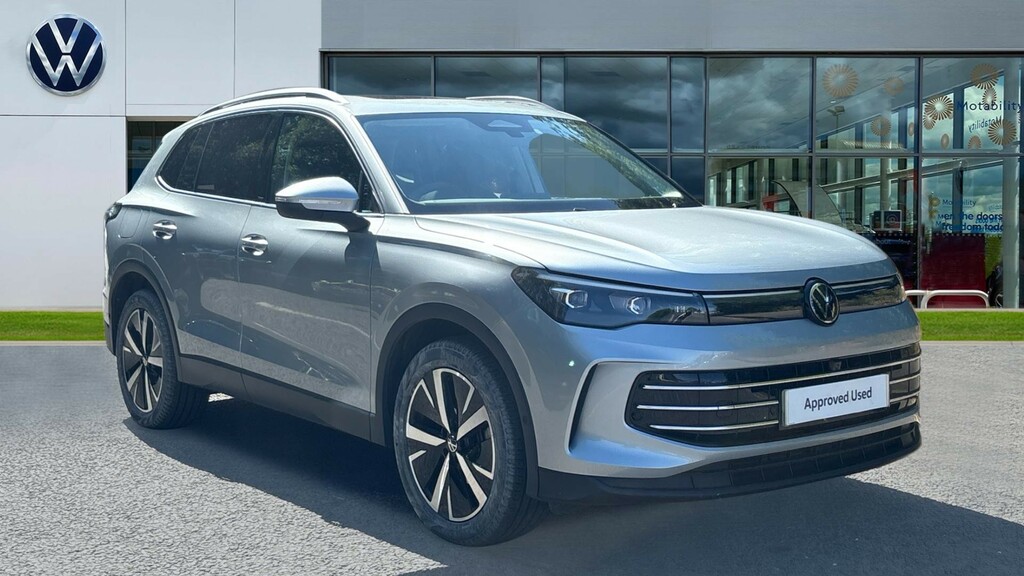 Volkswagen Tiguan Tiguan 1.5 Etsi 150 Elegance Dsg Silver