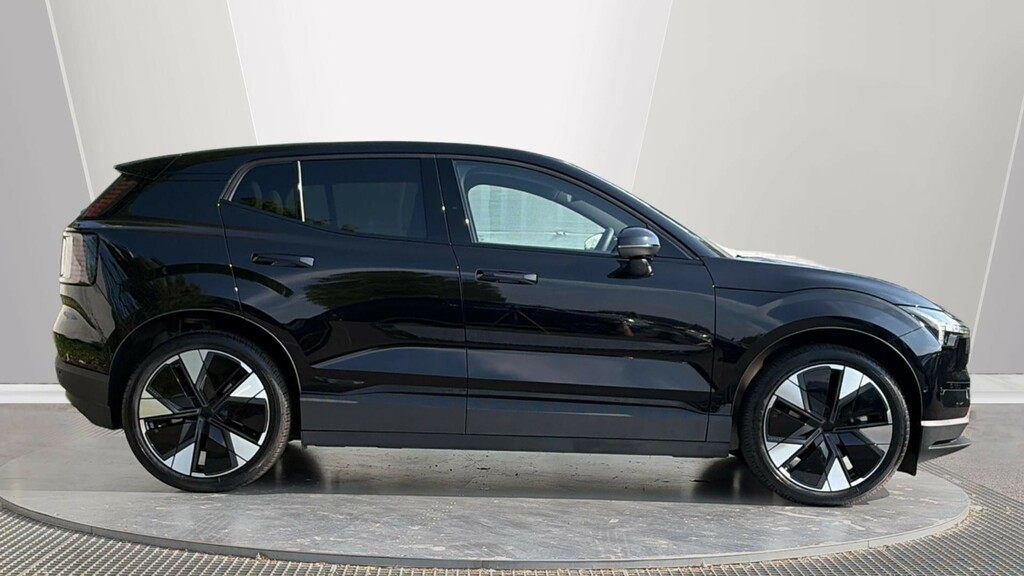 Volvo EX30 Ex30 200Kw Sm Extended Range Ultra 69Kwh OY75WFX Black #3