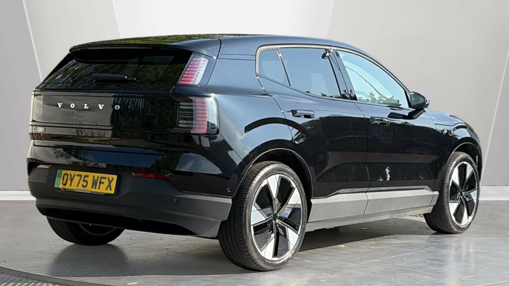 Volvo EX30 Ex30 200Kw Sm Extended Range Ultra 69Kwh OY75WFX Black #2