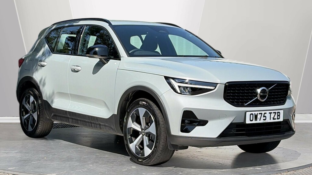 Volvo XC40 Xc40 2.0 B3p Plus Dark Grey