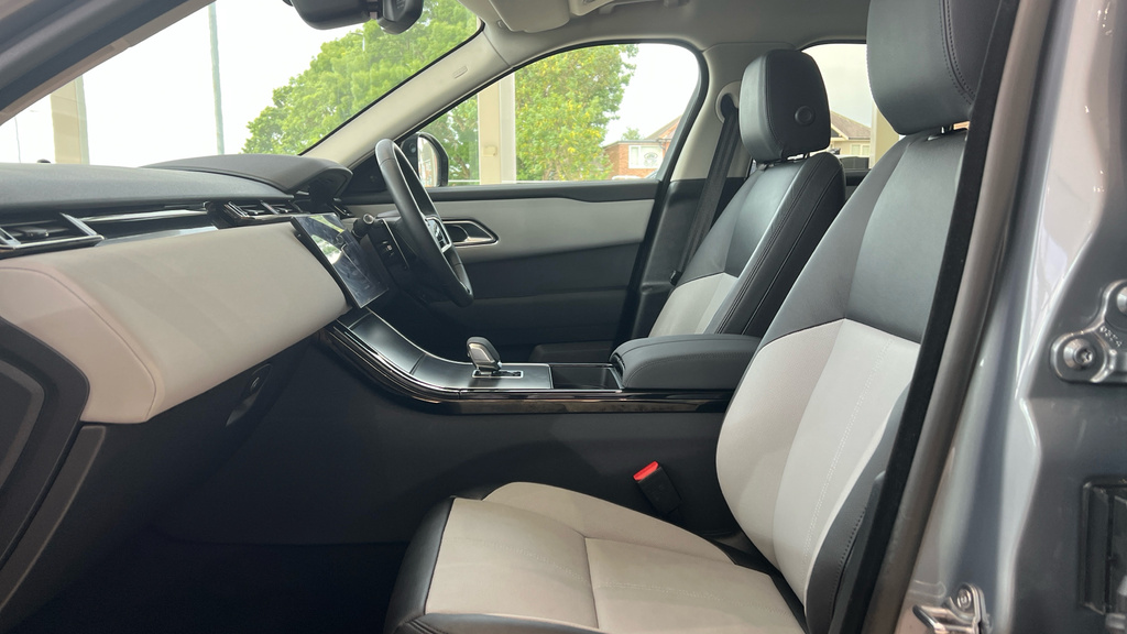 Land Rover Range Rover Velar Range Rover Velar 2.0 D200 Mhev Dynamic Se Aut KW74YJL Grey #3