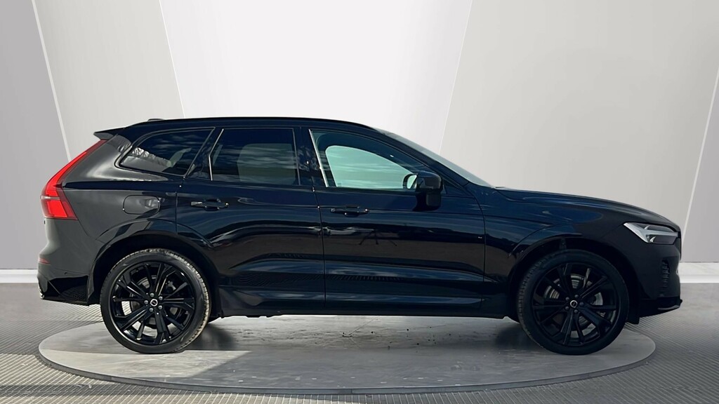 Volvo XC60 Xc60 2.0 B5p Plus Black Edition Awd Geartronic WF75FMM Black #3