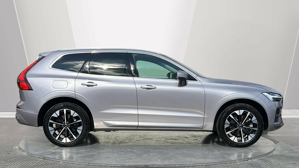 Volvo XC60 Xc60 2.0 B5p Ultra Dark Awd Geartronic OE75XGM Silver #3