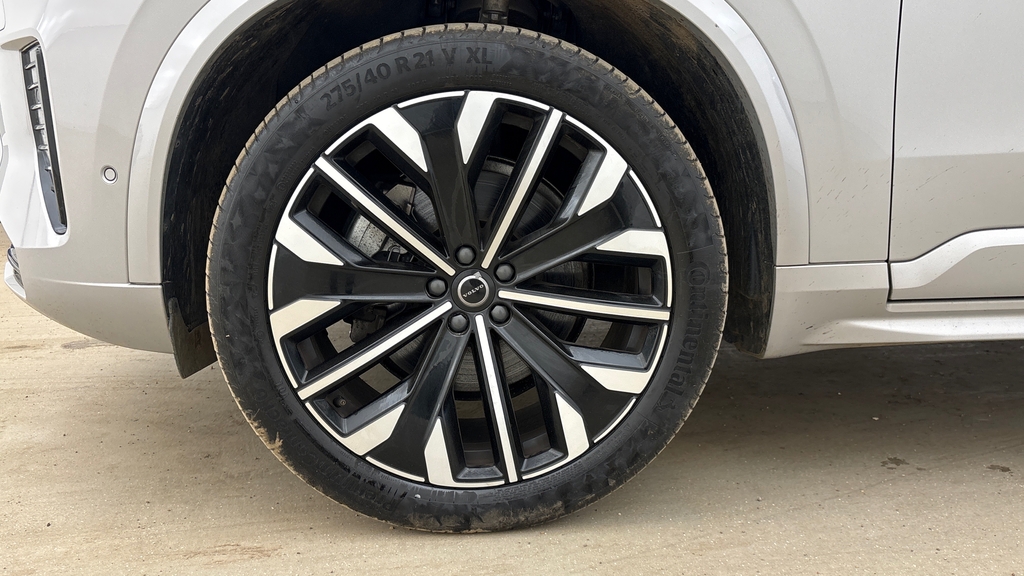 Volvo XC90 Xc90 2.0 B5p Ultra Dark Awd Geartronic Silver #4
