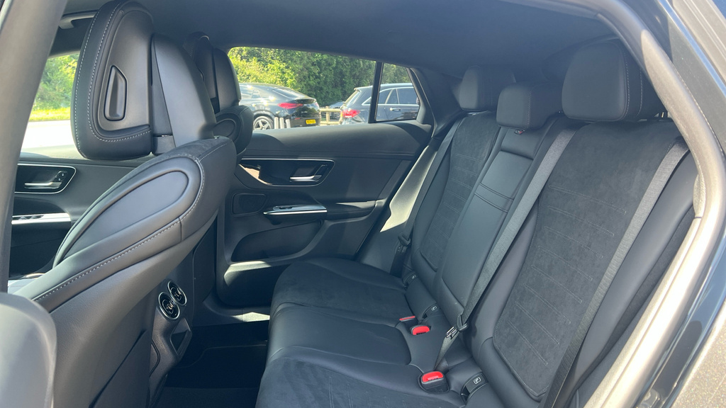 Mercedes-Benz GLC Class 300E 4Matic Urban Edition 9G-tronic 2026 Silver #23