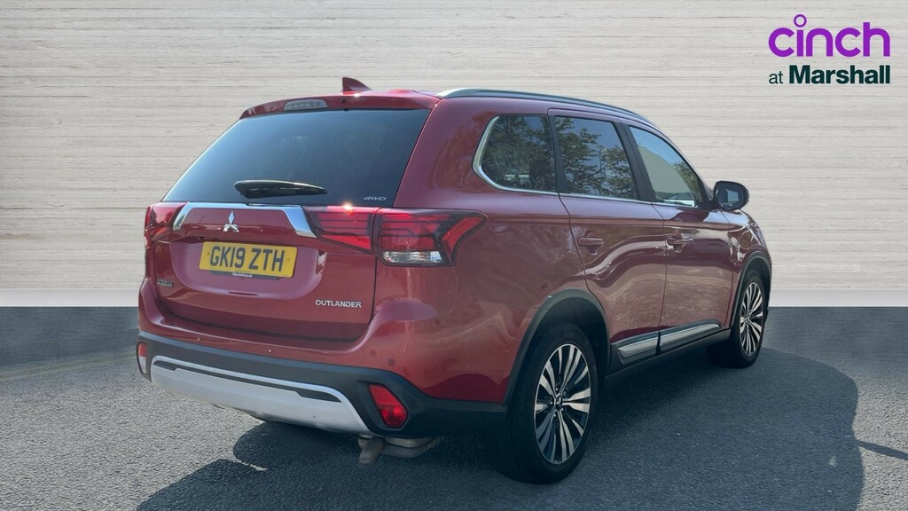 Mitsubishi Outlander Outlander 2.0 Juro Cvt GK19ZTH Red #3
