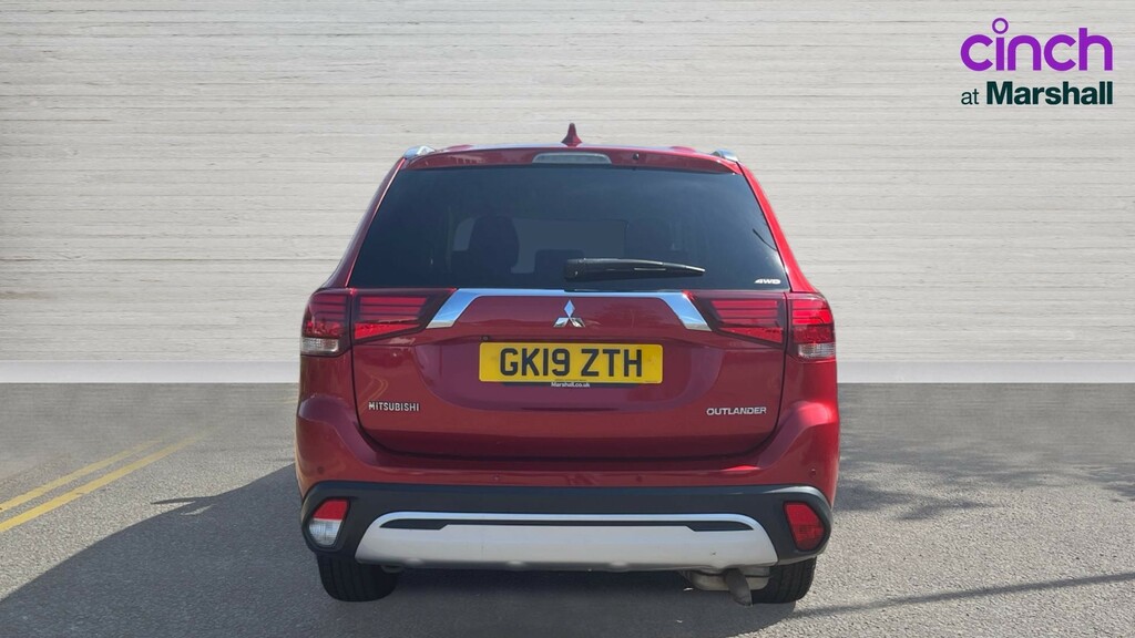 Mitsubishi Outlander Outlander 2.0 Juro Cvt GK19ZTH Red #4
