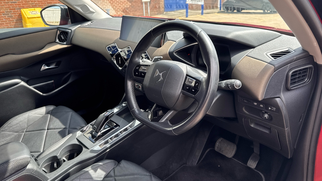Citroen DS3 Crossback 1.5 Hdi Performance Line Black #9