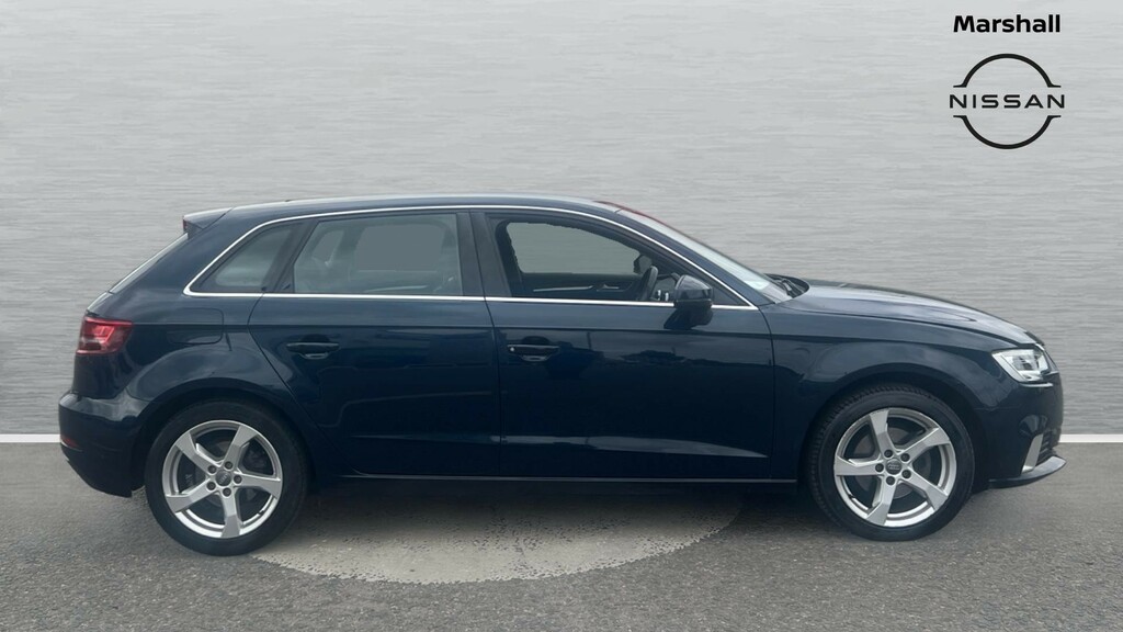 Audi A3 A3 35 Tfsi Sport S Tronic GF19WGJ Blue #3