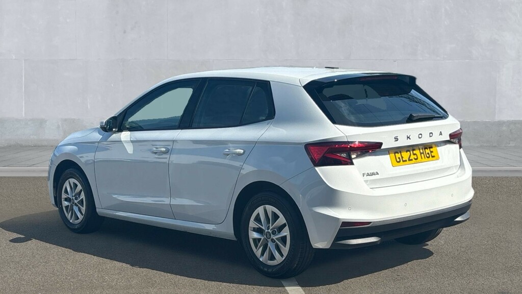 Skoda Fabia Fabia 1.0 Tsi Se Edition GL25HGE White #3