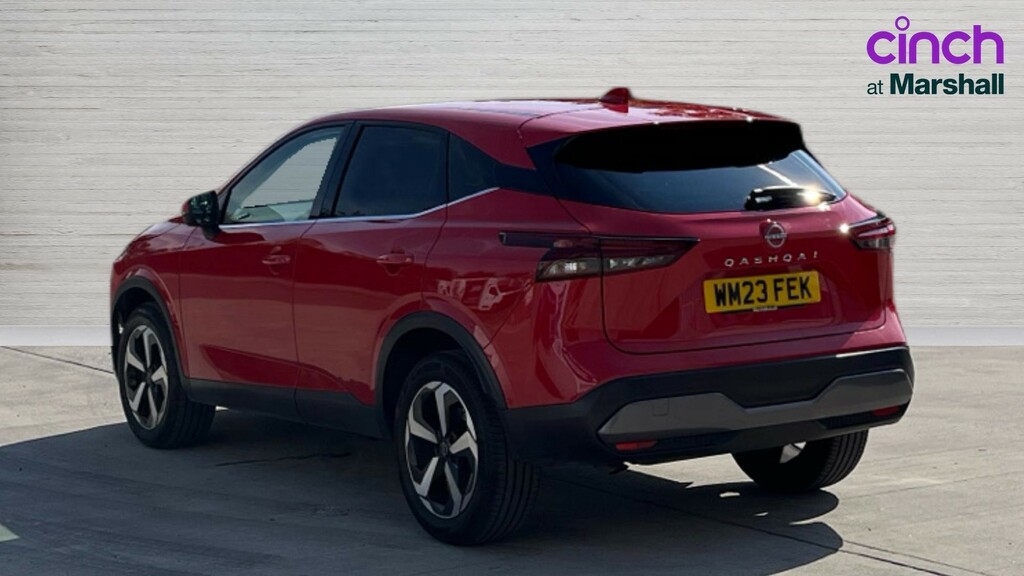 Nissan Qashqai Qashqai 1.3 Dig-t Mh 158 N-connecta Xtronic WM23FEK Red #5
